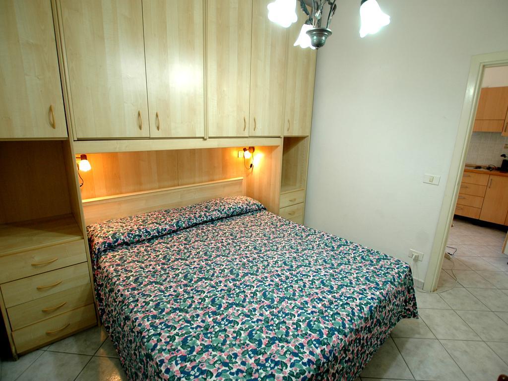 Casa Del Mandorlo Apartment Marina di Campo Ruang foto